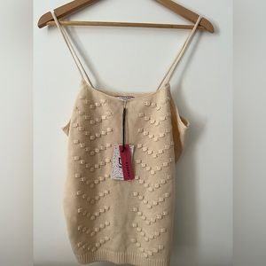 “Andre” brand cream Sweater tank top